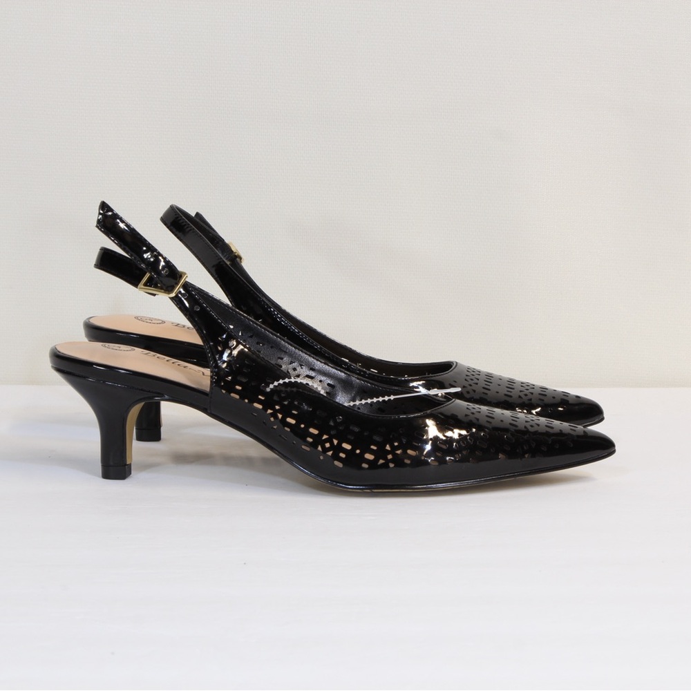 Bella Vita Women's Sybil II Black Leather Cutout Slingback Pumps  NWOT